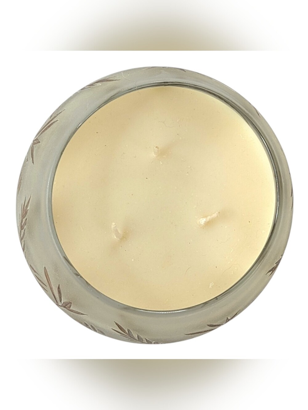 Anthropologie White Fir Pomelo Candle 3 Wick Gold Leaf Frosted Glass 31.75 oz - Picture 6 of 9